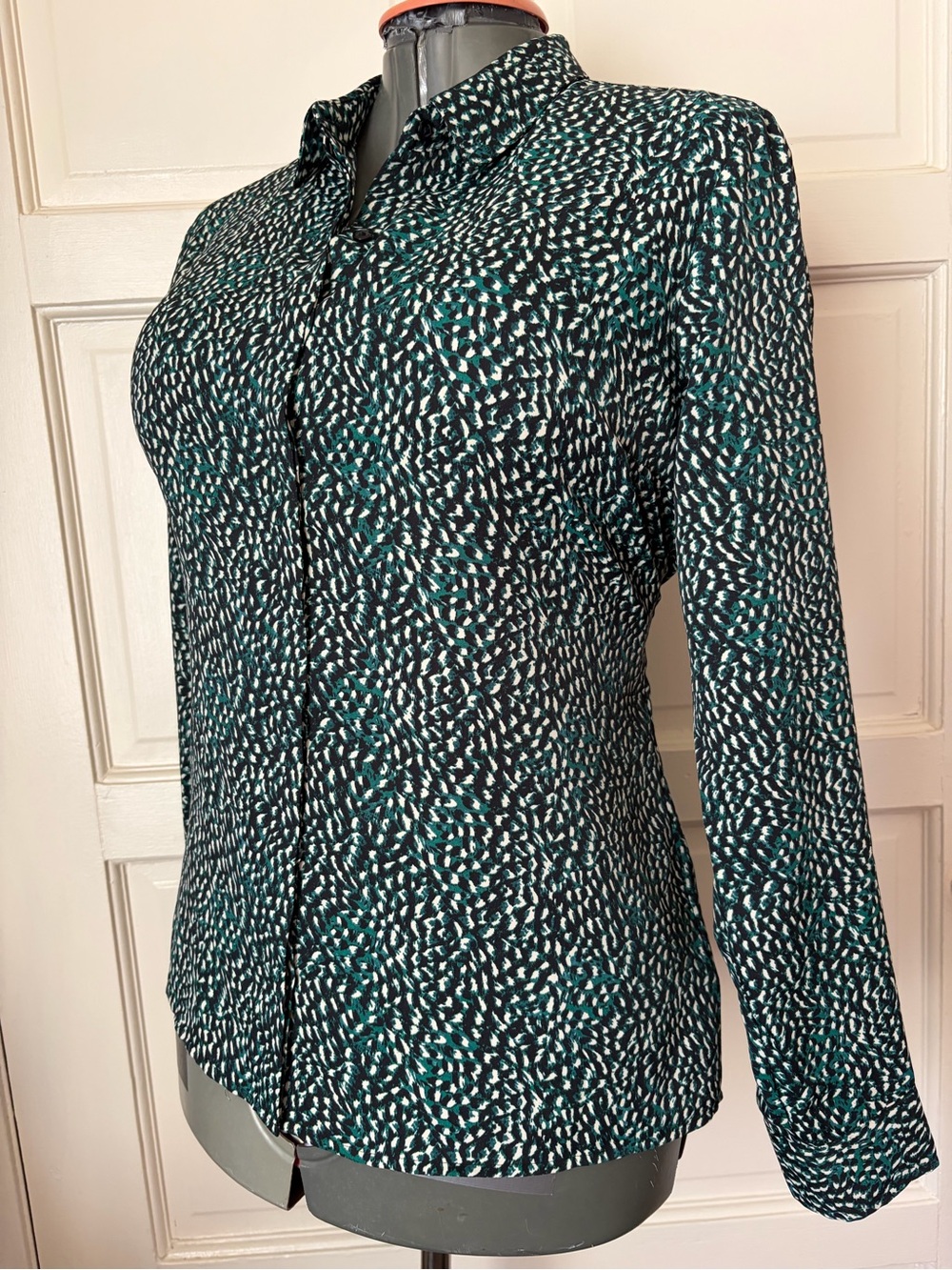 Express Portofino Abstract Print Shirt in Green, Black & White
